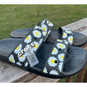 CROCS Classic 2 Strap Vacay Vibes Daisy Sandals size 8 women or 6 Men